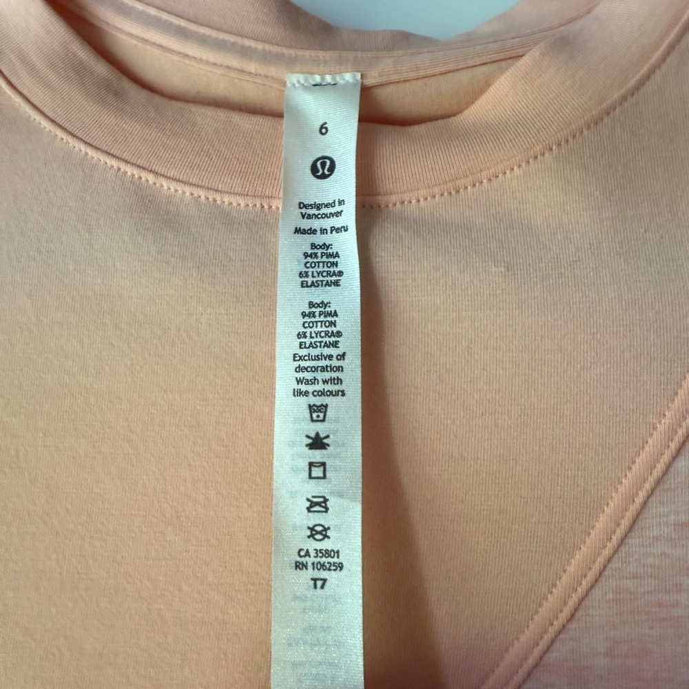 Lululemon LA Relaxed Tee - Picture 8 of 8